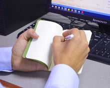 Cargar imagen en el visor de la galería, ✅Libreta ecológica flexible - Lucky Alien Promotional
